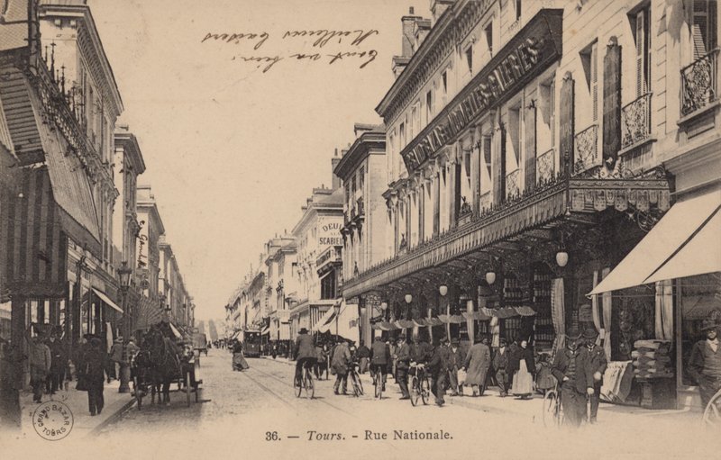 Tours, Rue Nationale von French Photographer