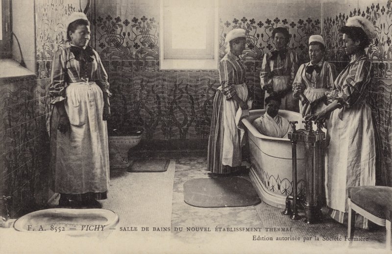 Vichy, Badehaus von French Photographer