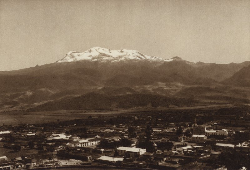 Mexiko: Amecameca mit Iztaccihuatl von Hugo Brehme
