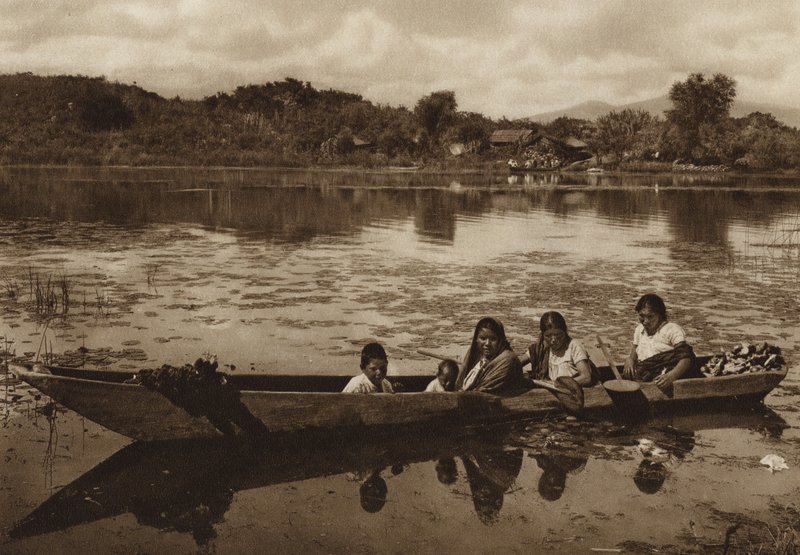 Mexiko: Laguna de Patzcuaro von Hugo Brehme