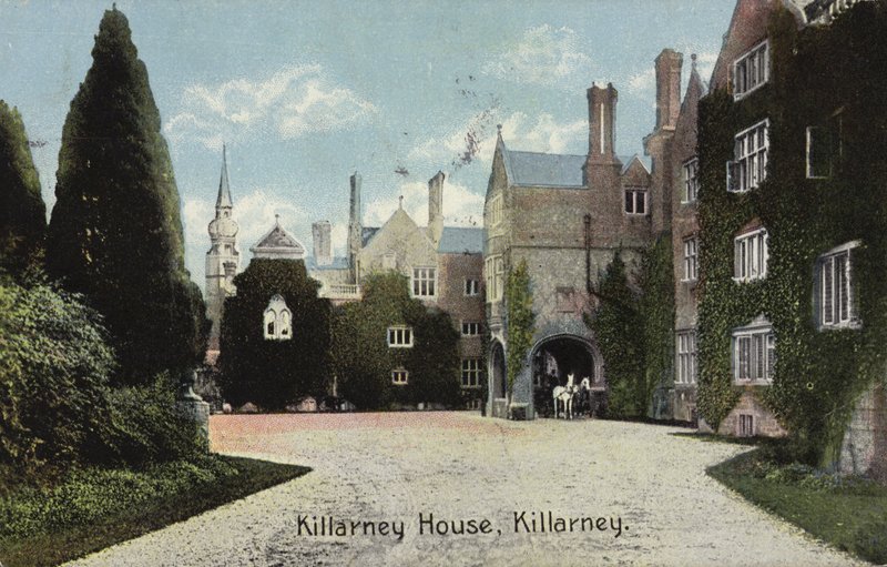Killarney House, Killarney von Irish Photographer