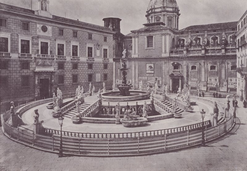 Italien: Palermo, Piazza Pretoria von Italian Photographer
