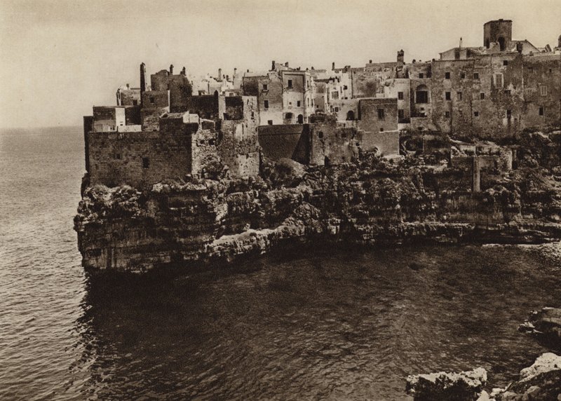 Italien: Polignano a Mare, Apulien von Kurt Hielscher