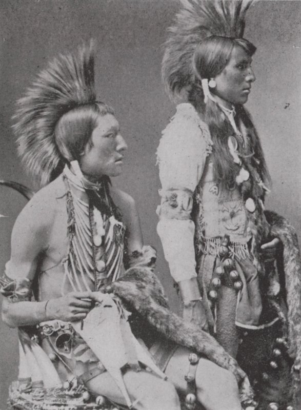 Zwei Blackfoot Krieger (s/w Foto) von Photographer Canadian