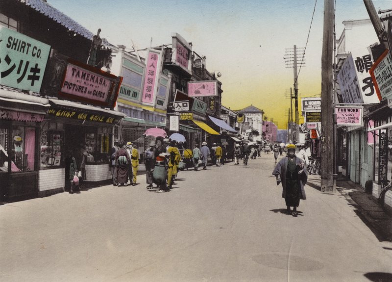 Japan, ca. 1912: Matomachi-Straße, Kobe von Photographer Japanese