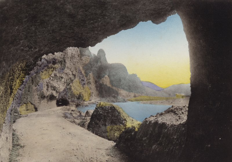 Japan, ca. 1912: Yabakei, Ohita Provinz von Photographer Japanese