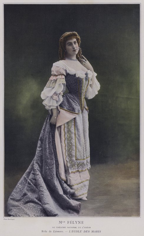 Renee Felyne als Leonore in L